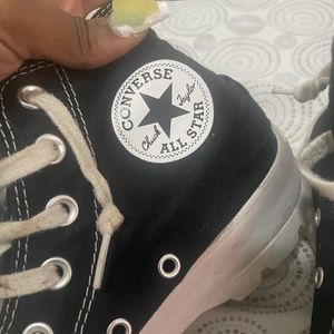 platform black chucks